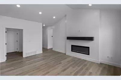 195 E 690 N, Providence, UT 84332 - Photo 9