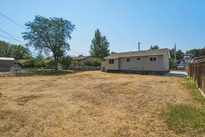 864 W 530 N, Orem, UT 84057 - Photo 25