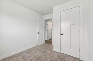 864 W 530 N, Orem, UT 84057 - Photo 15