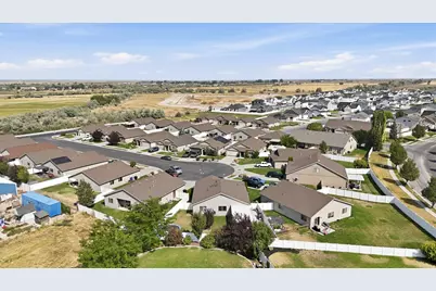 3445 W Bridlewood Ct N, Plain City, UT 84404 - Photo 43