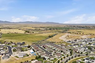 3445 W Bridlewood Ct N, Plain City, UT 84404 - Photo 45