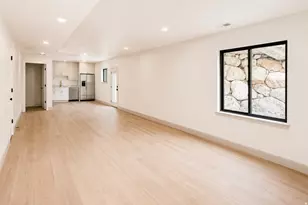 997 N 1560 E, Orem, UT 84097 - Photo 35