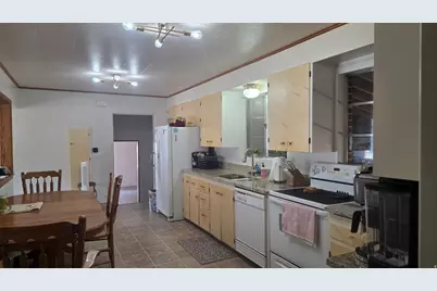 144 S 100 E, Mount Pleasant, UT 84647 - Photo 25