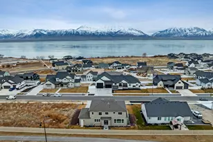 3559 S Garibaldi Wy, Saratoga Springs, UT 84045 - Photo 43