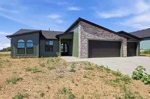 1386 W 3200 S, Perry, UT 84302 - Photo 3