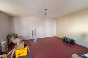 2055 S Adams Ave E, Ogden, UT 84401 - Photo 13