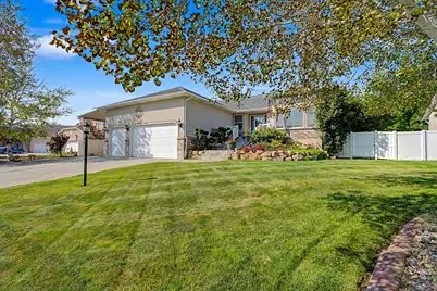208 N Lakeview, Stansbury Park, UT 84074 - Photo 5