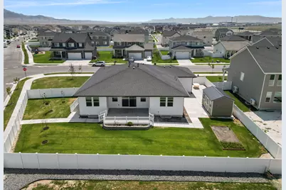 1611 E Cottontail Dr, Eagle Mountain, UT 84005 - Photo 47