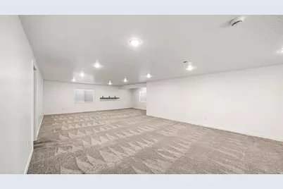 1611 E Cottontail Dr, Eagle Mountain, UT 84005 - Photo 23