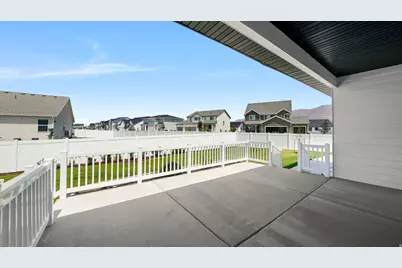 1611 E Cottontail Dr, Eagle Mountain, UT 84005 - Photo 43