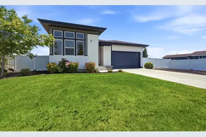 8391 S Meadowlark Ln, West Jordan, UT 84088 - Photo 3