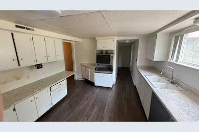 999 E Jasper Cir, Salt Lake City, UT 84106 - Photo 23