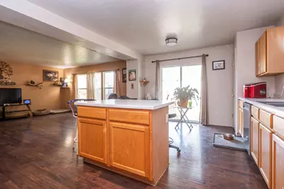 1224 N Lewis Peak Dr, Ogden, UT 84404 - Photo 9
