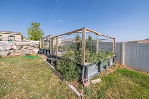 12498 W Wallace Ln, Thatcher, UT 84337 - Photo 29