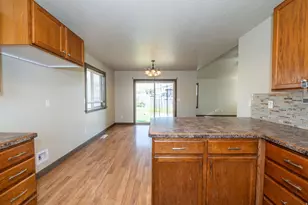 12498 W Wallace Ln, Thatcher, UT 84337 - Photo 21