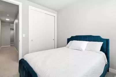 11123 S Kestrel Rise Rd, South Jordan, UT 84009 - Photo 23