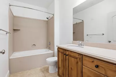 1018 N 985 W #503, Orem, UT 84057 - Photo 17
