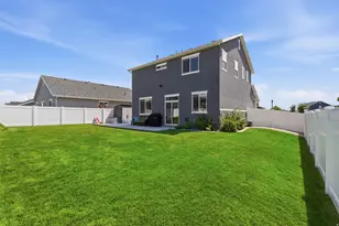 1644 W Red Pine Dr, Syracuse, UT 84075 - Photo 37