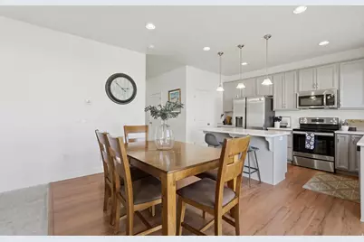 1644 W Red Pine Dr, Syracuse, UT 84075 - Photo 11