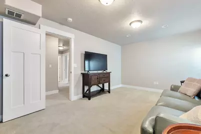 10223 S Samuel Holt Dr W, South Jordan, UT 84095 - Photo 23