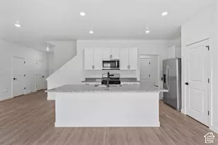 7136 Oquirrh Ranch Pkwy N, Eagle Mountain, UT 84005 - Photo 3