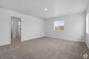 7136 Oquirrh Ranch Pkwy N, Eagle Mountain, UT 84005 - Photo 9
