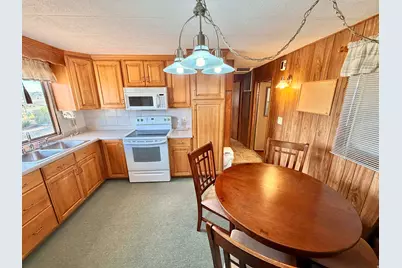 910 E Clawson Bench Rd, Clawson, UT 84516 - Photo 9