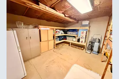 910 E Clawson Bench Rd, Clawson, UT 84516 - Photo 35