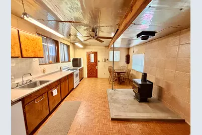 910 E Clawson Bench Rd, Clawson, UT 84516 - Photo 31