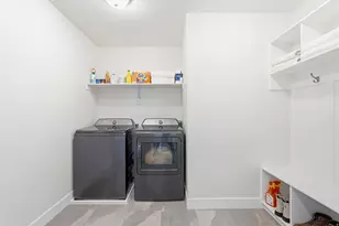 437 N 800 E, Hyde Park, UT 84318 - Photo 15