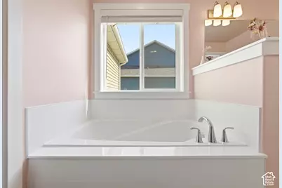 437 N 800 E, Hyde Park, UT 84318 - Photo 17