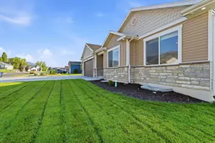 437 N 800 E, Hyde Park, UT 84318 - Photo 37
