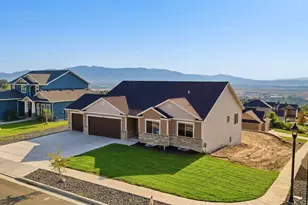 437 N 800 E, Hyde Park, UT 84318 - Photo 39