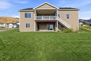 437 N 800 E, Hyde Park, UT 84318 - Photo 33