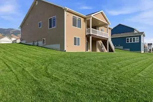437 N 800 E, Hyde Park, UT 84318 - Photo 35