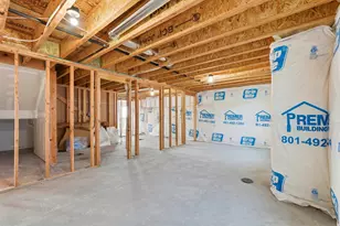 437 N 800 E, Hyde Park, UT 84318 - Photo 31