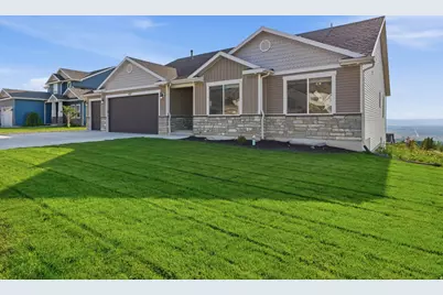 437 N 800 E, Hyde Park, UT 84318 - Photo 3