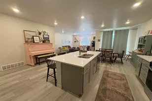 203 N Gold Hill Dr, Grantsville, UT 84029 - Photo 5