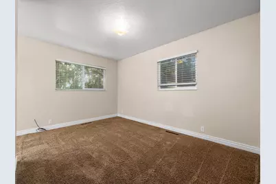 257 S 300 E, Salem, UT 84653 - Photo 13