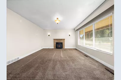 257 S 300 E, Salem, UT 84653 - Photo 3