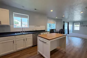 1872 S 575 E, Clearfield, UT 84015 - Photo 5