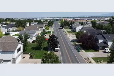 1872 S 575 E, Clearfield, UT 84015 - Photo 41