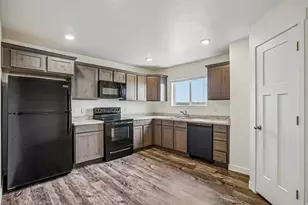 2624 S Pickwick St, Magna, UT 84044 - Photo 7