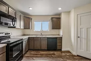 2624 S Pickwick St, Magna, UT 84044 - Photo 9