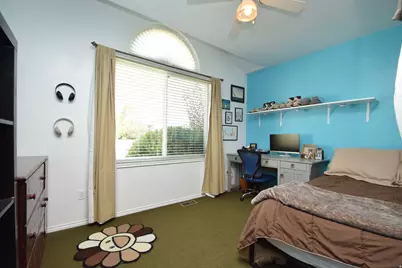 324 W Mutton Hollow Rd, Kaysville, UT 84037 - Photo 11