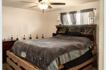 325 S 800 W, Vernal, UT 84078 - Photo 7