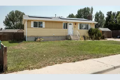 325 S 800 W, Vernal, UT 84078 - Photo 1