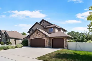 10403 S Walnut Canyon Ln, South Jordan, UT 84009 - Photo 37