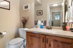 10403 S Walnut Canyon Ln, South Jordan, UT 84009 - Photo 17