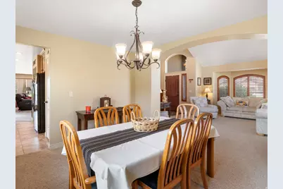 10403 S Walnut Canyon Ln, South Jordan, UT 84009 - Photo 9
